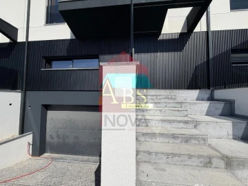 Moradia T3 para Venda em Real, Dume e Semelhe