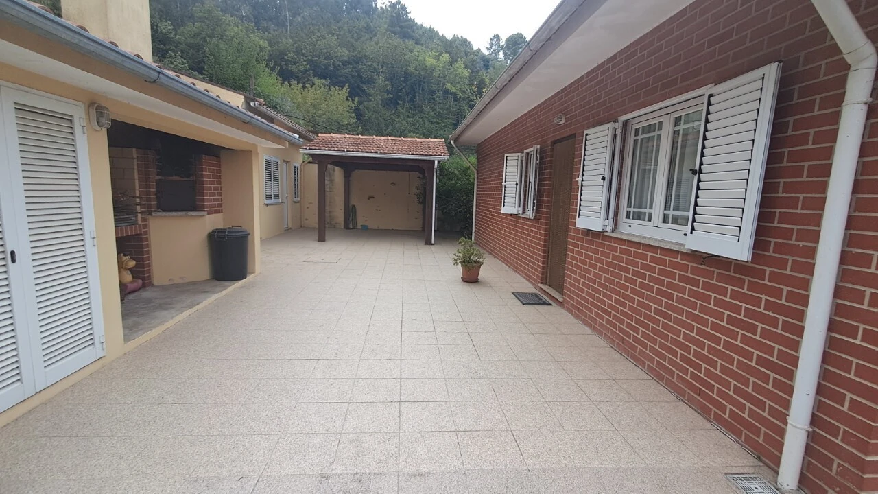 Moradia T3 para Venda em Varzea Foto 26