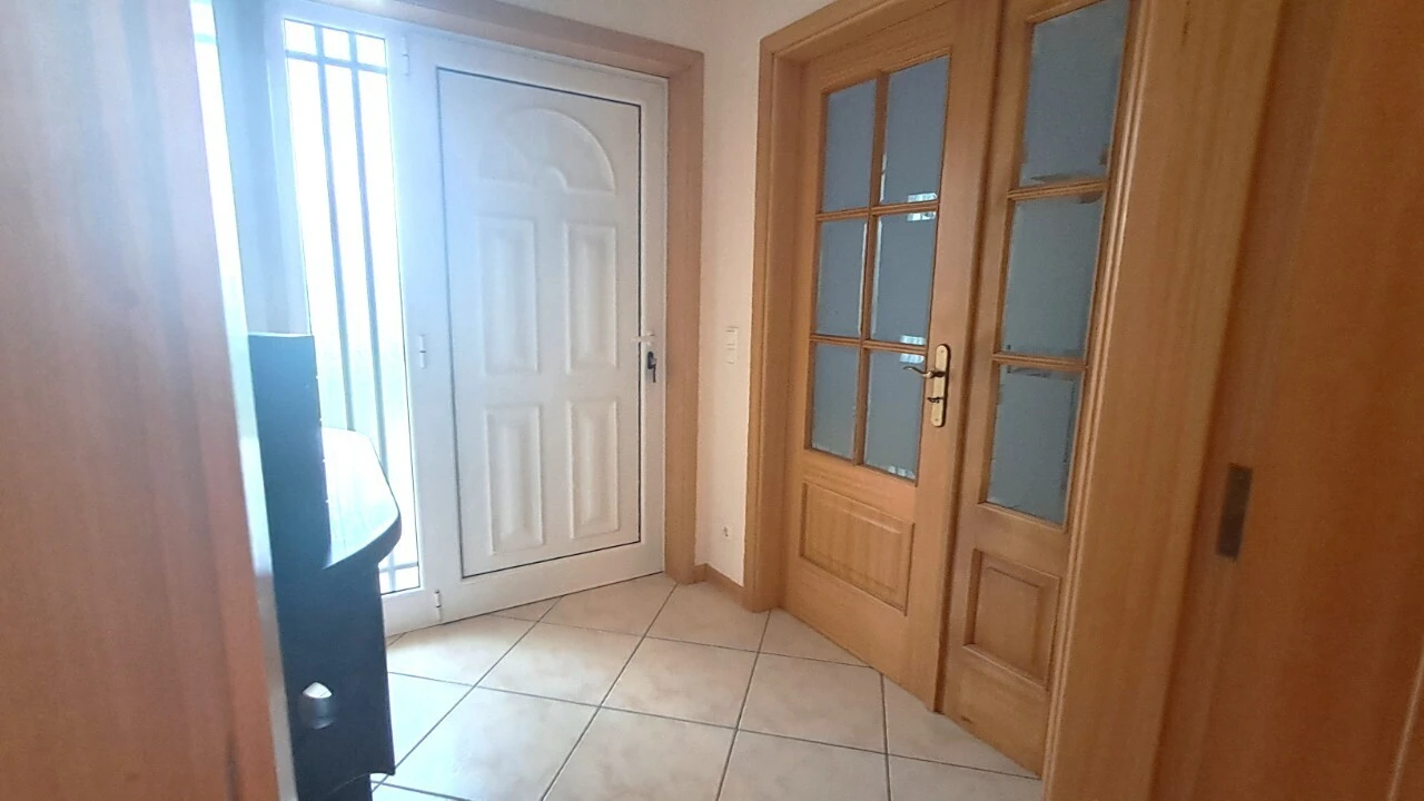 Moradia T3 para Venda em Varzea Foto 17
