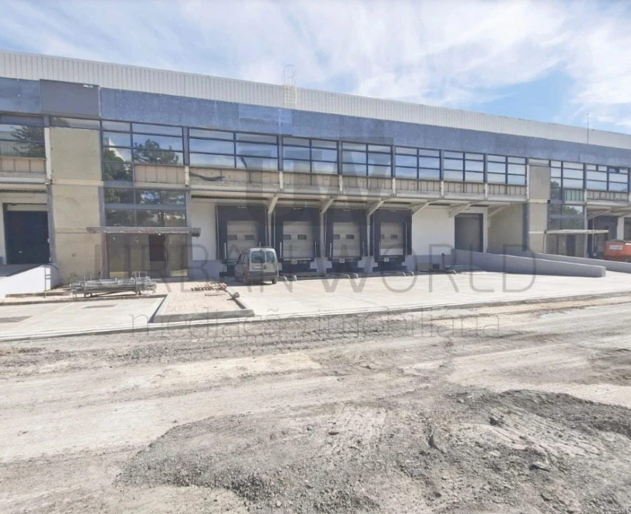 Armazém para Arrendamento em Vila Franca de Xira Foto 16