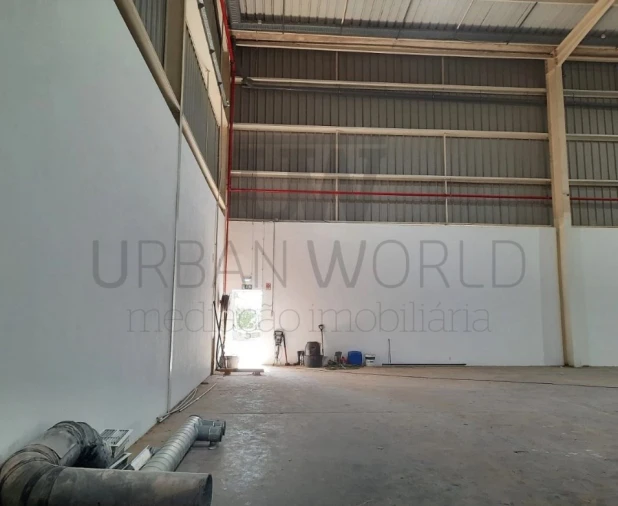 Armazém para Arrendamento em Vila Franca de Xira Foto 7