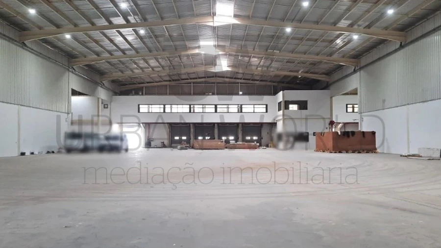 Armazém para Arrendamento em Vila Franca de Xira