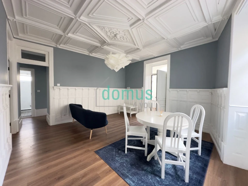 Apartamento T2 para Arrendamento em Paranhos Foto 1