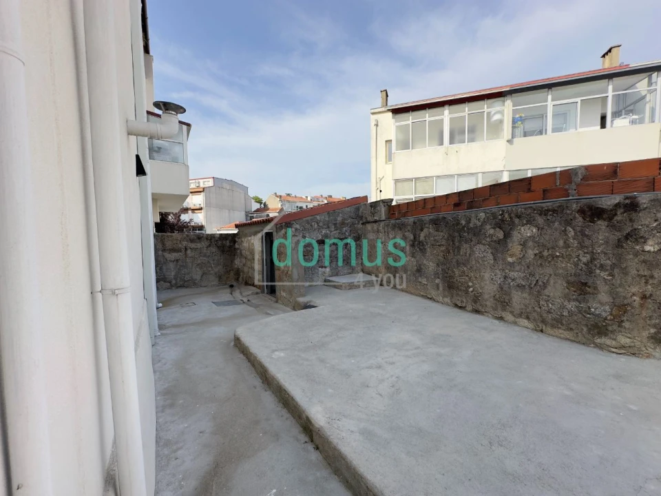 Apartamento T2 para Arrendamento em Paranhos Foto 13