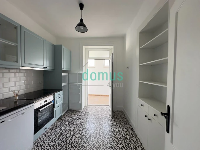 Apartamento T2 para Arrendamento em Paranhos Foto 11