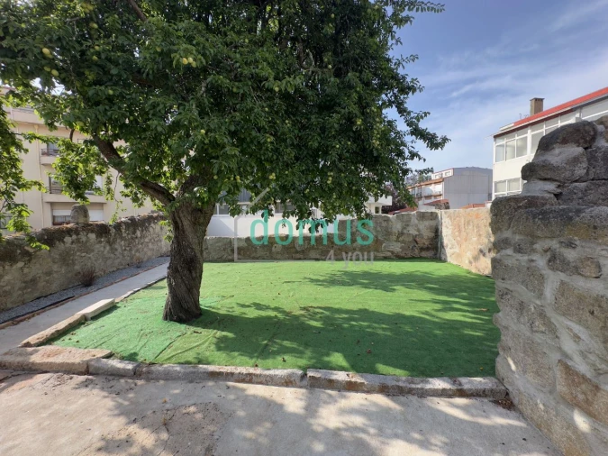 Apartamento T2 para Arrendamento em Paranhos Foto 18