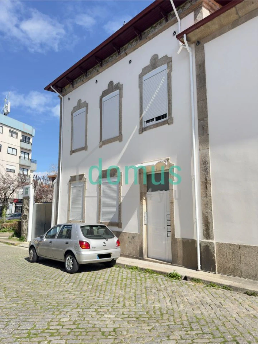 Apartamento T2 para Arrendamento em Paranhos Foto 20