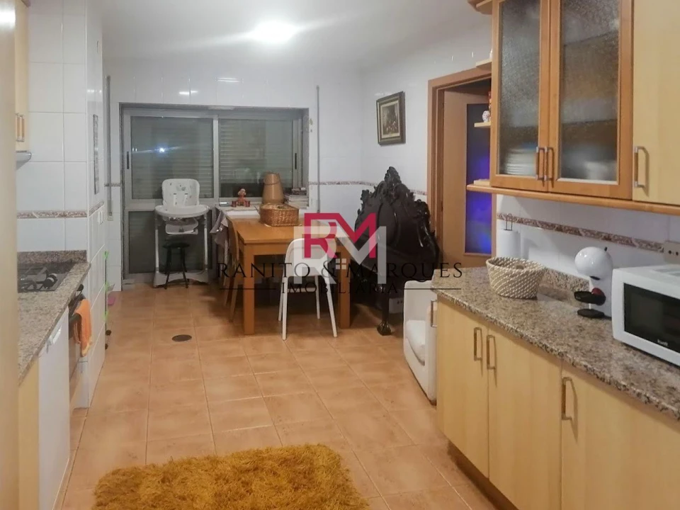 Apartamento T2 para Arrendamento em Valongo Foto 3