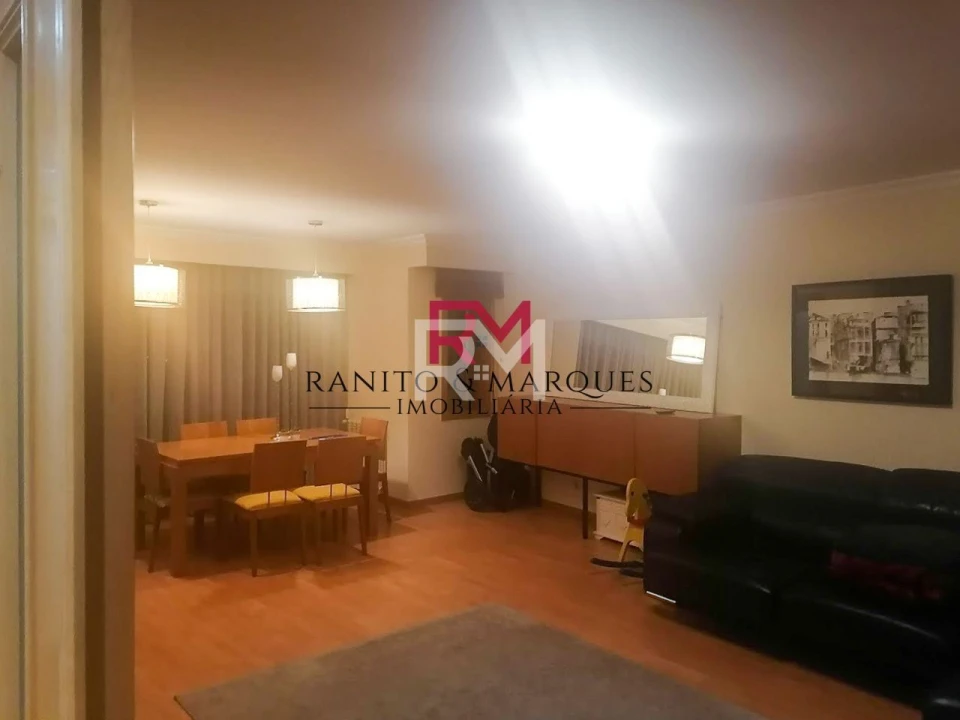 Apartamento T2 para Arrendamento em Valongo Foto 6