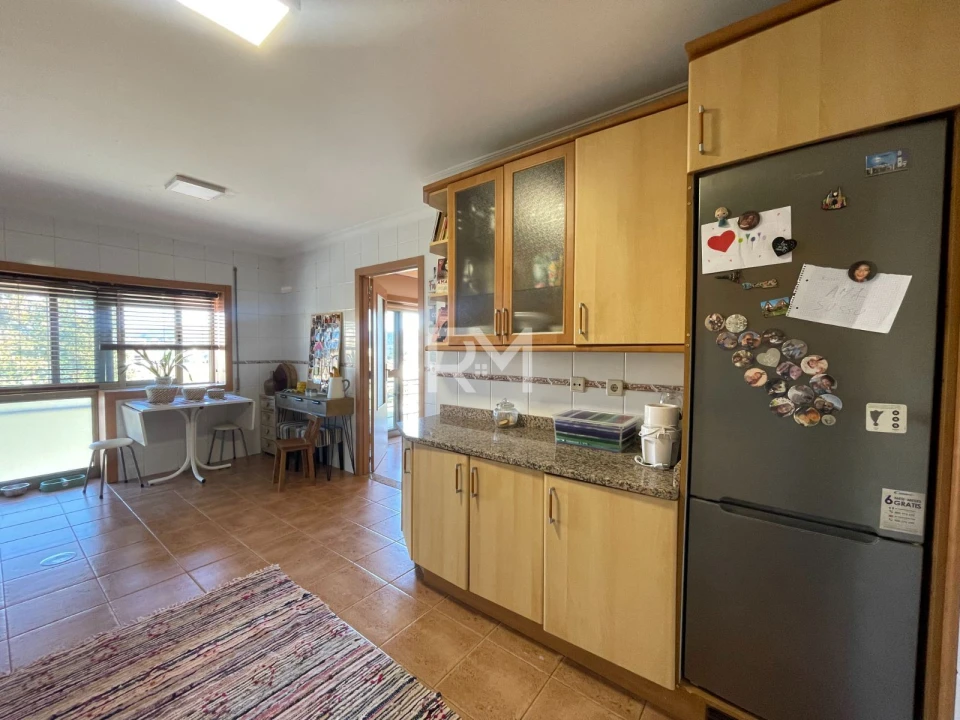 Apartamento T2 para Arrendamento em Valongo Foto 7
