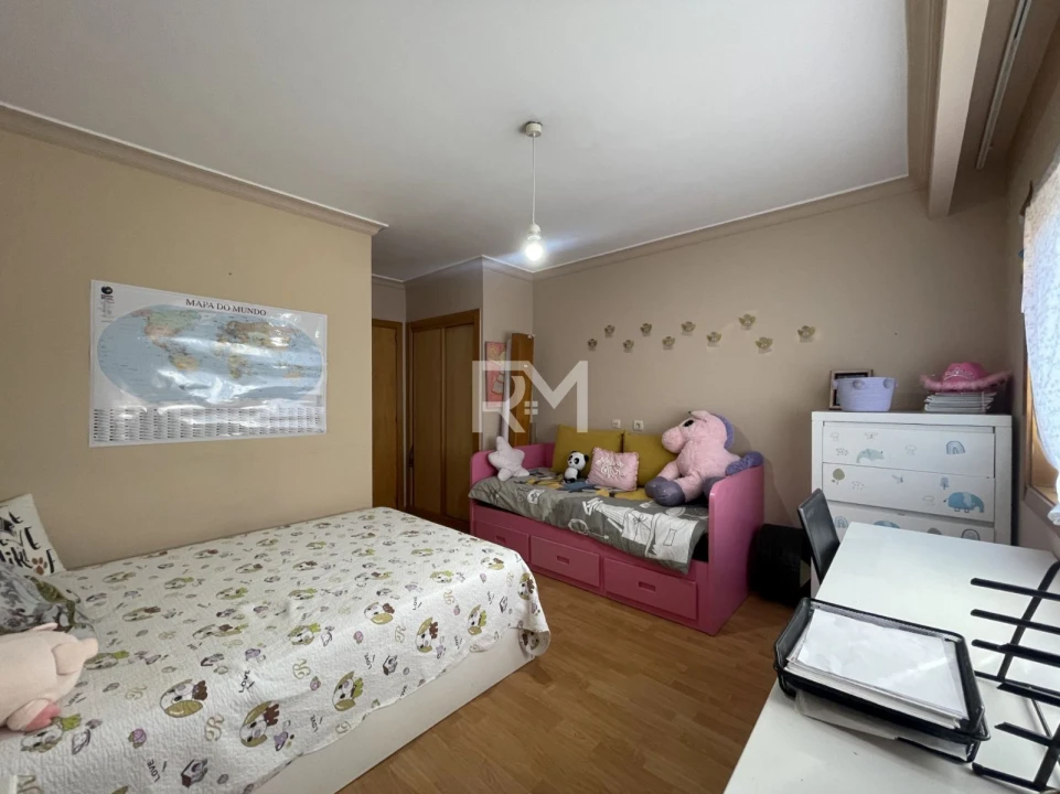 Apartamento T2 para Arrendamento em Valongo Foto 12