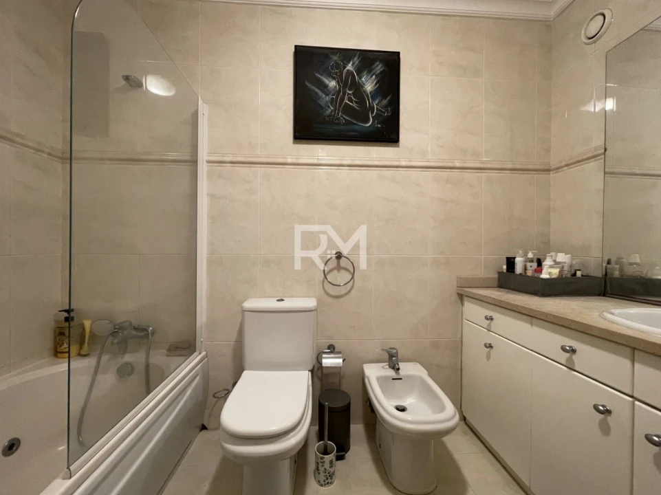 Apartamento T2 para Arrendamento em Valongo Foto 14