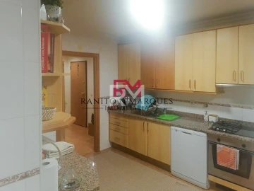 Apartamento T2 para Arrendamento em Valongo