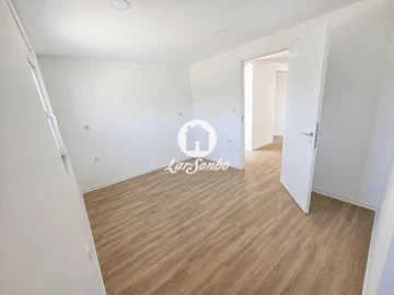 Apartamento T3 para Venda em Arcozelo