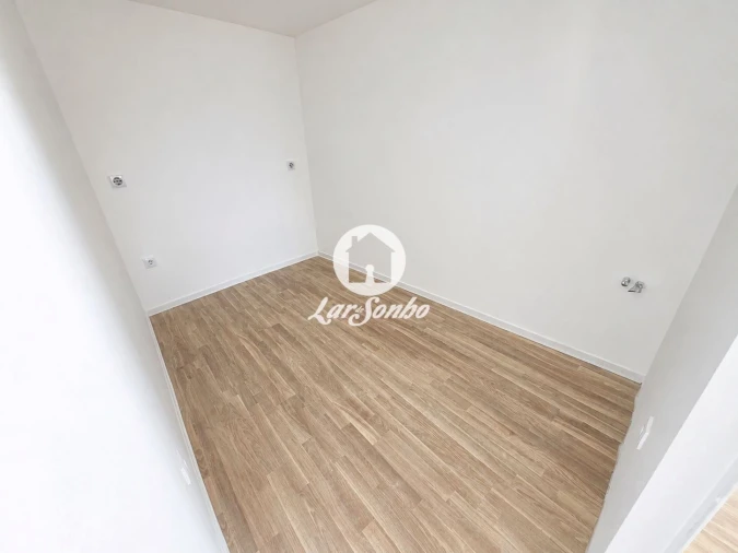 Apartamento T3 para Venda em Arcozelo Foto 12