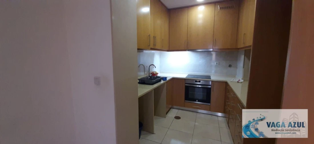 Apartamento T2 para Arrendamento em Rio Tinto Foto 2