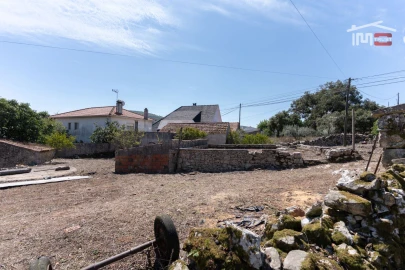 Moradia T3 para Venda em Alqueidão da Serra