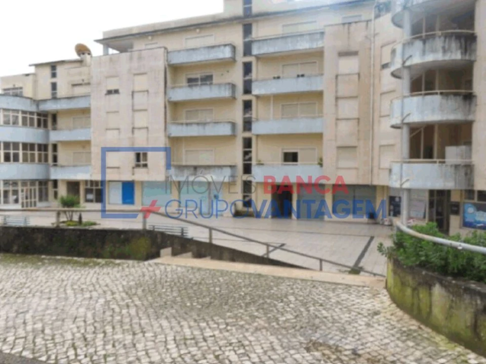 Loja para Venda em Miranda do Corvo Foto 1