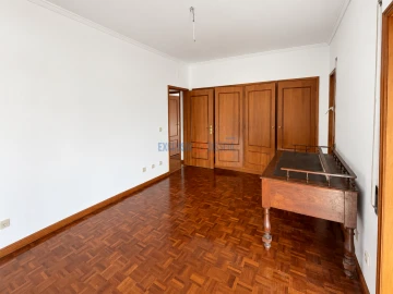 Apartamento T3 para Venda em Trofa, Segadães e Lamas do Vouga