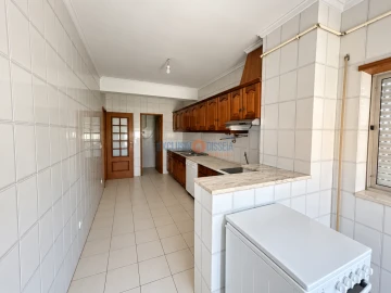 Apartamento T3 para Venda em Trofa, Segadães e Lamas do Vouga