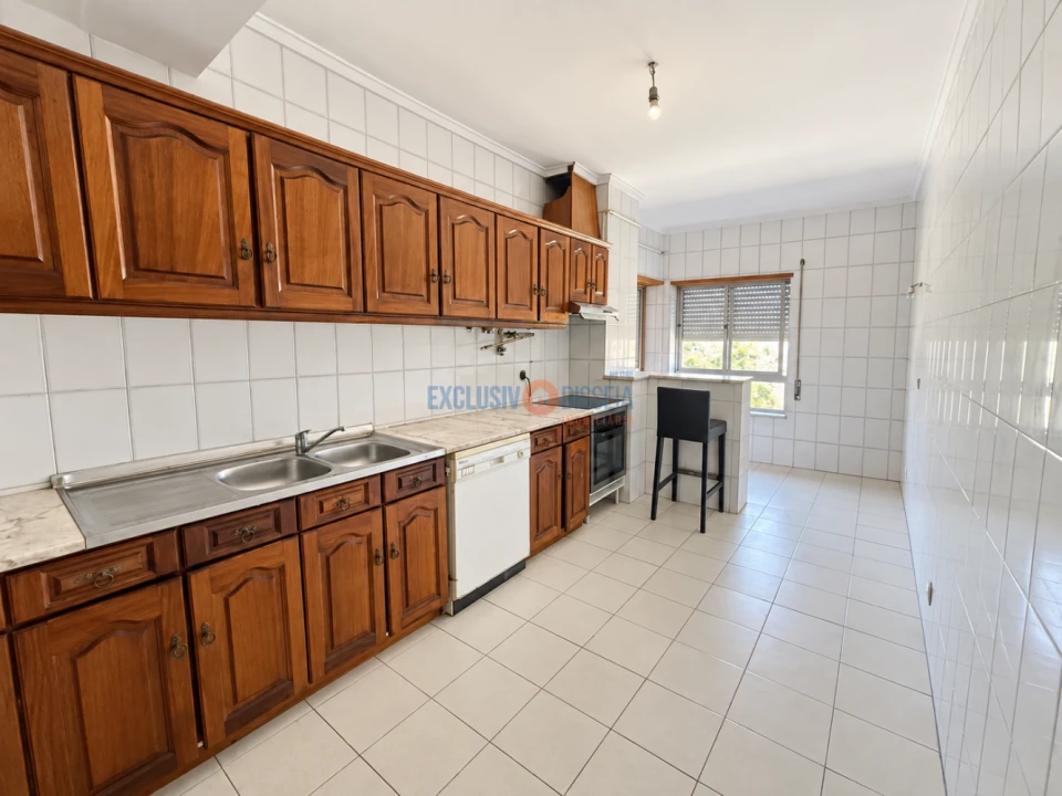 Apartamento T3 para Venda em Trofa, Segadães e Lamas do Vouga Foto 2