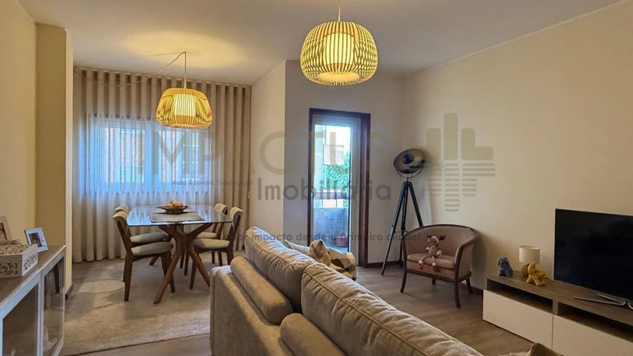 Apartamento T2 para Venda em Santa Marinha e São Pedro da Afurada