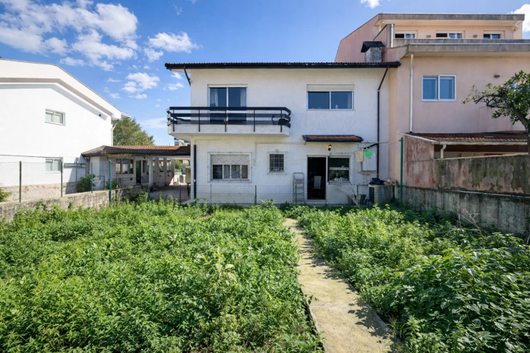 Moradia T5 para Venda em Santa Marinha e São Pedro da Afurada Foto 26