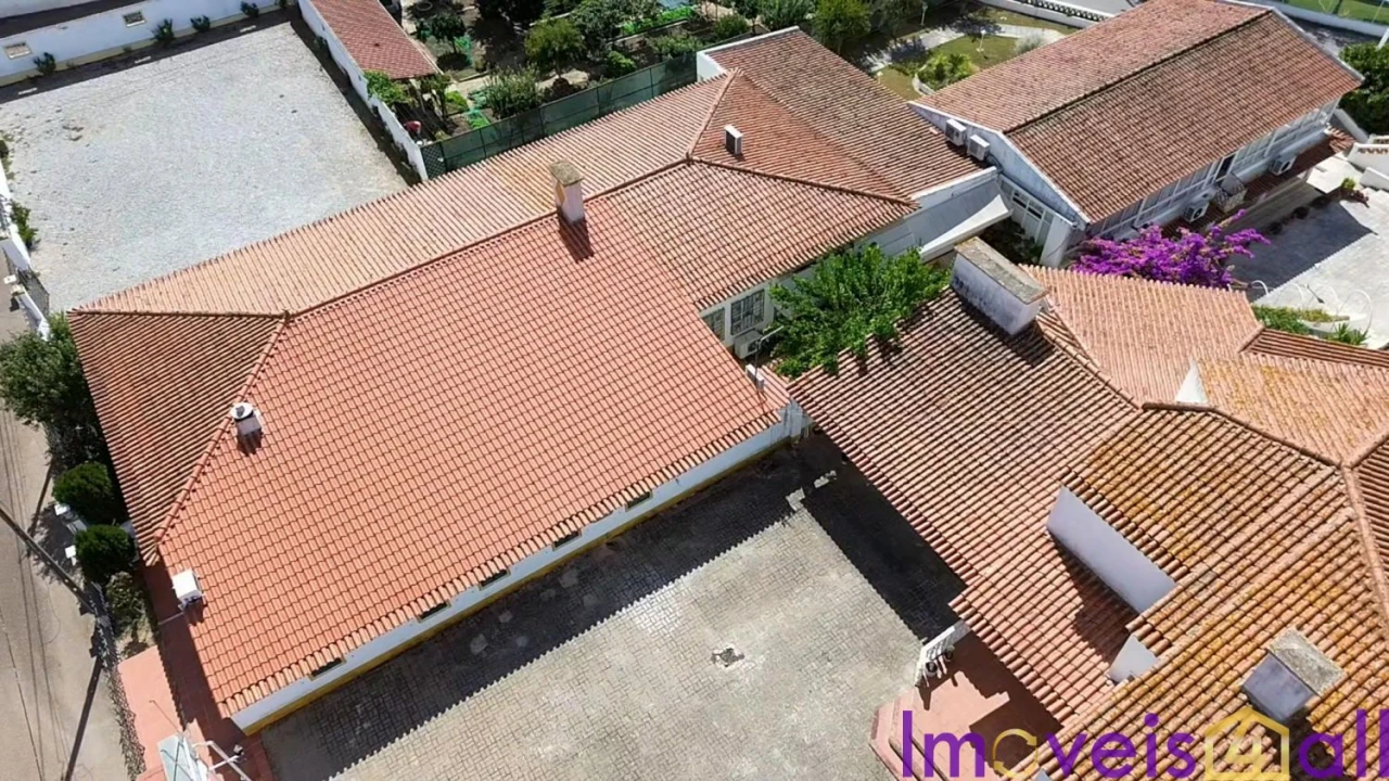 Quinta T5 para Venda em Terrugem e Vila Boim Foto 11