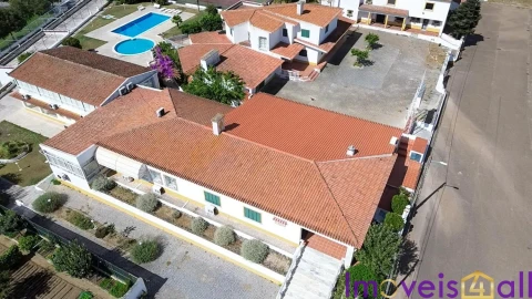 Quinta T5 para Venda em Terrugem e Vila Boim