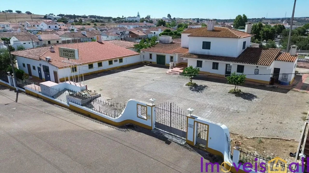 Quinta T5 para Venda em Terrugem e Vila Boim Foto 21