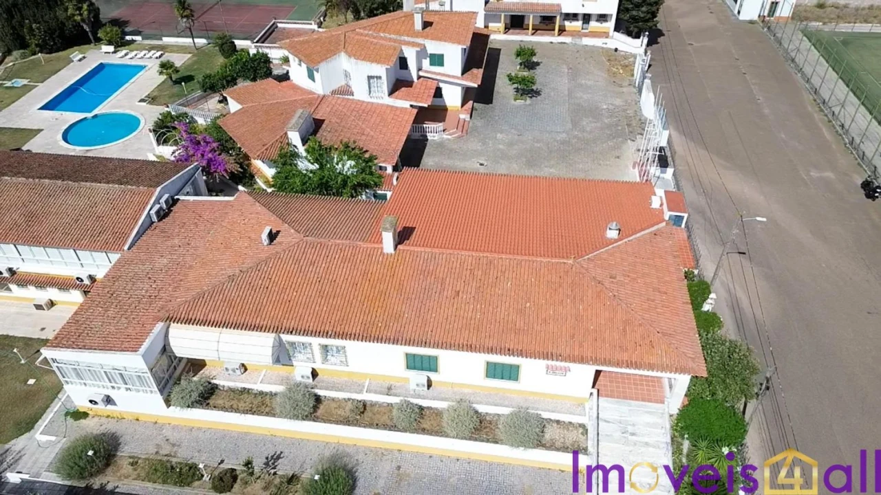 Quinta T5 para Venda em Terrugem e Vila Boim Foto 2
