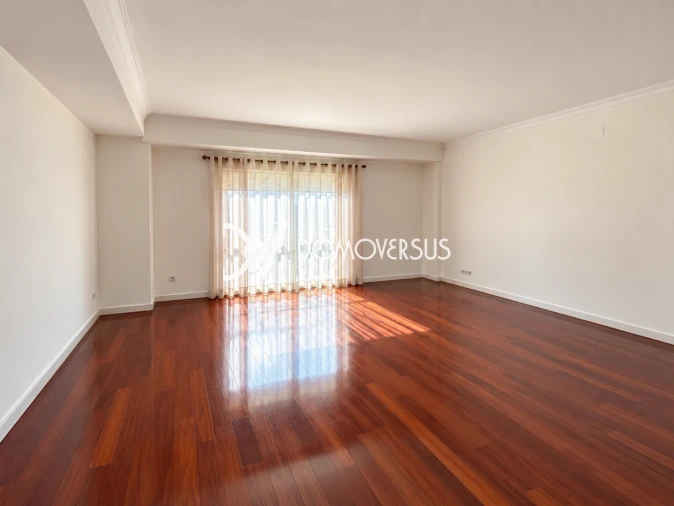 Apartamento T3 para Venda em São Mamede de Infesta e Senhora da Hora Foto 2
