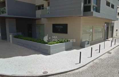 Loja para Venda em Campolide