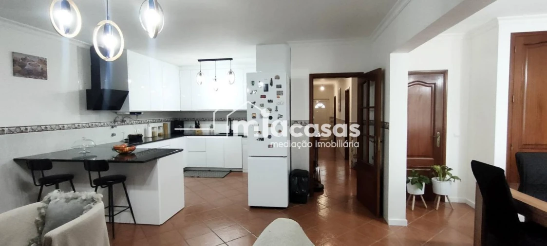 Moradia T3 para Venda em Amoreira da Gândara, Paredes do Bairro e Ancas Foto 3