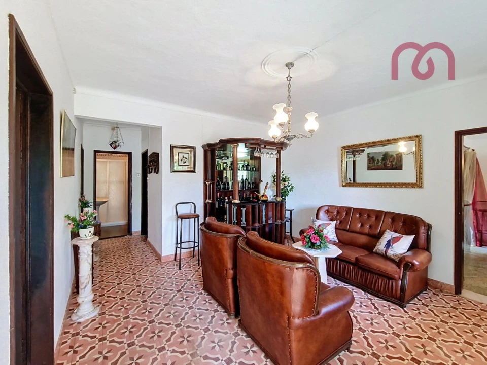 Moradia T4 para Venda em Arcos Foto 5