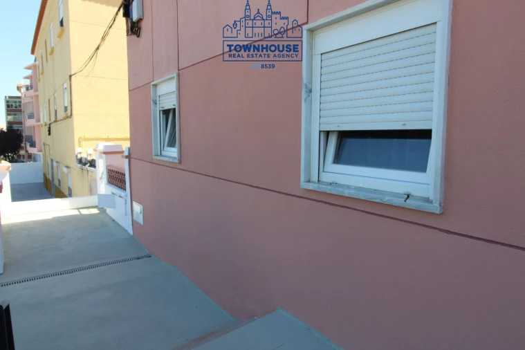 Apartamento T2 para Venda em Vila Franca de Xira Foto 24