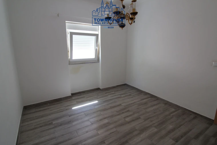 Apartamento T2 para Venda em Vila Franca de Xira Foto 8
