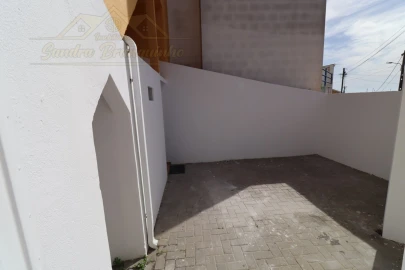Apartamento T2 para Venda em Santa Maria, São Pedro e Matacães