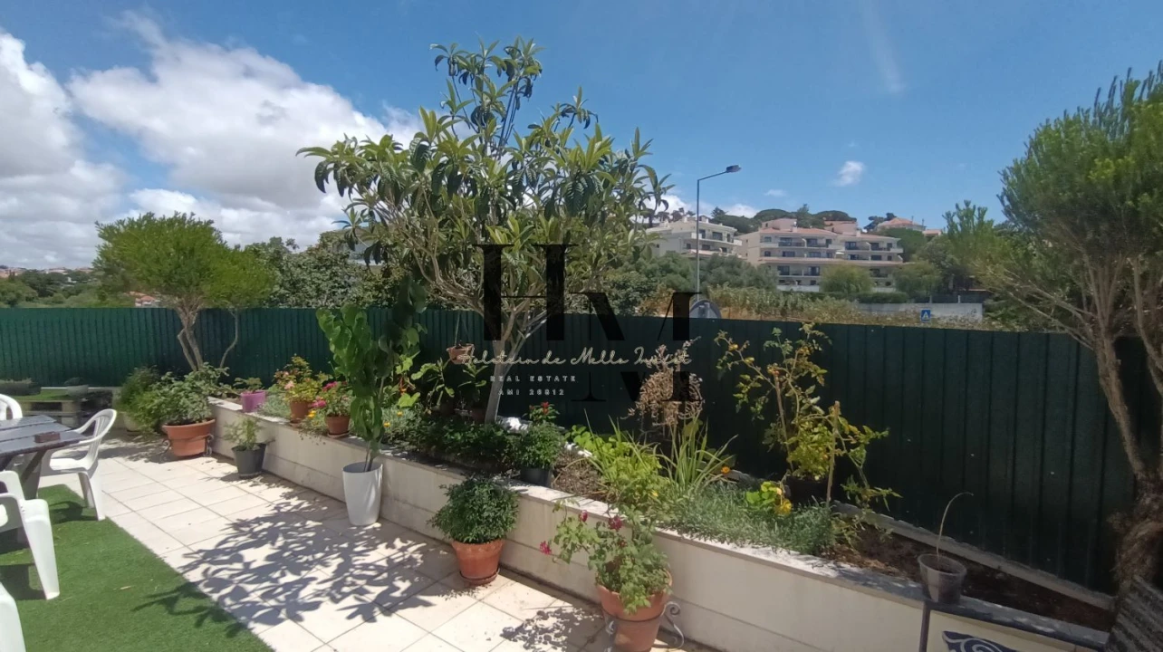 Apartamento T3 para Venda em Cascais e Estoril Foto 1