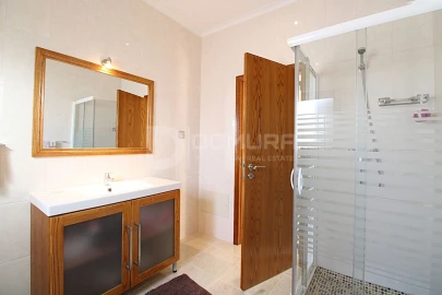 Moradia T4 para Venda em Torrão