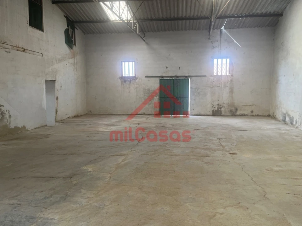 Prédio para Venda em Cadaval e Pêro Moniz Foto 6