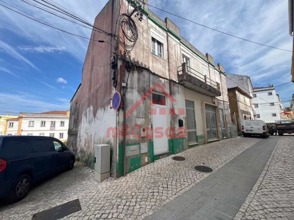 Prédio para Venda em Cadaval e Pêro Moniz Foto 23