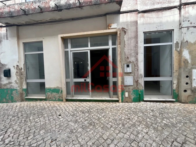 Prédio para Venda em Cadaval e Pêro Moniz Foto 14