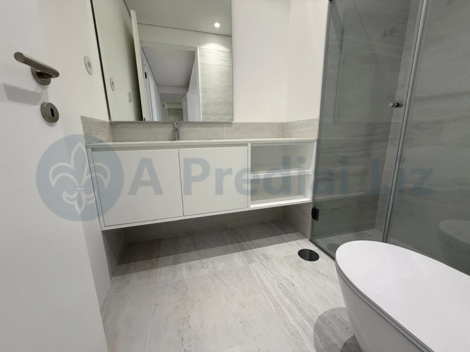 Apartamento T3 para Venda em Lordelo do Ouro e Massarelos Foto 14