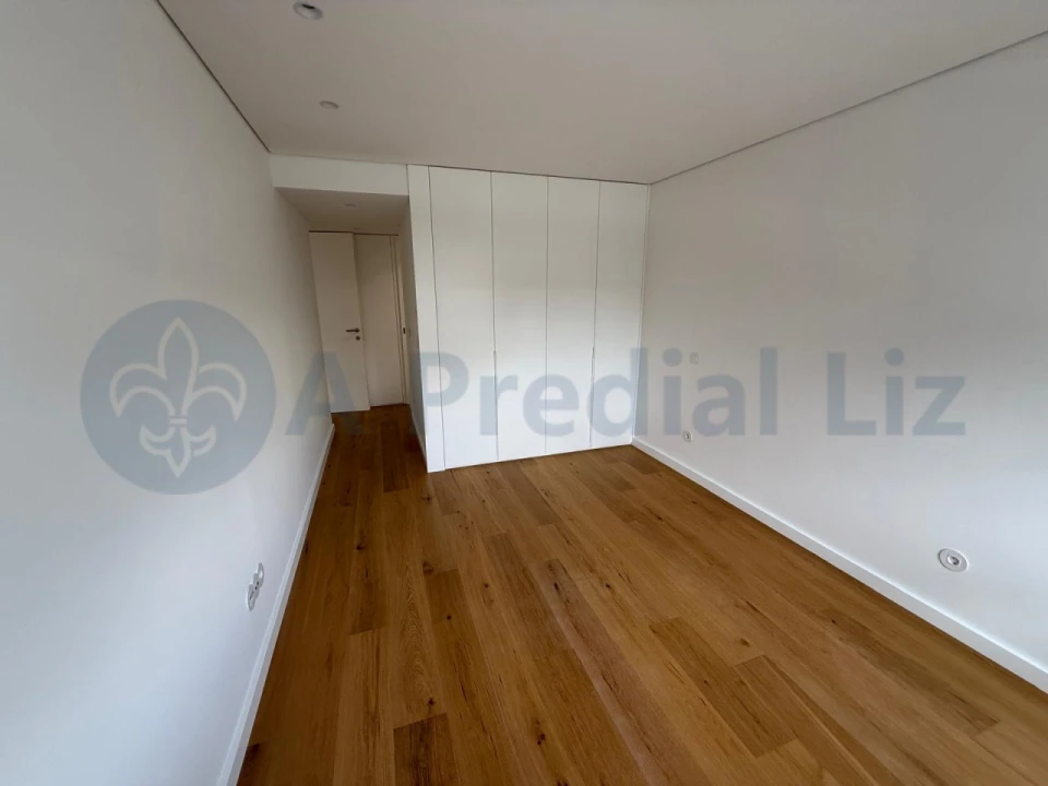 Apartamento T3 para Venda em Lordelo do Ouro e Massarelos Foto 20