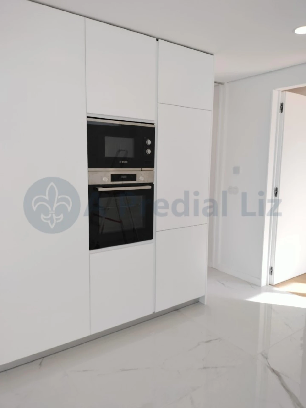 Apartamento T3 para Venda em Lordelo do Ouro e Massarelos Foto 11