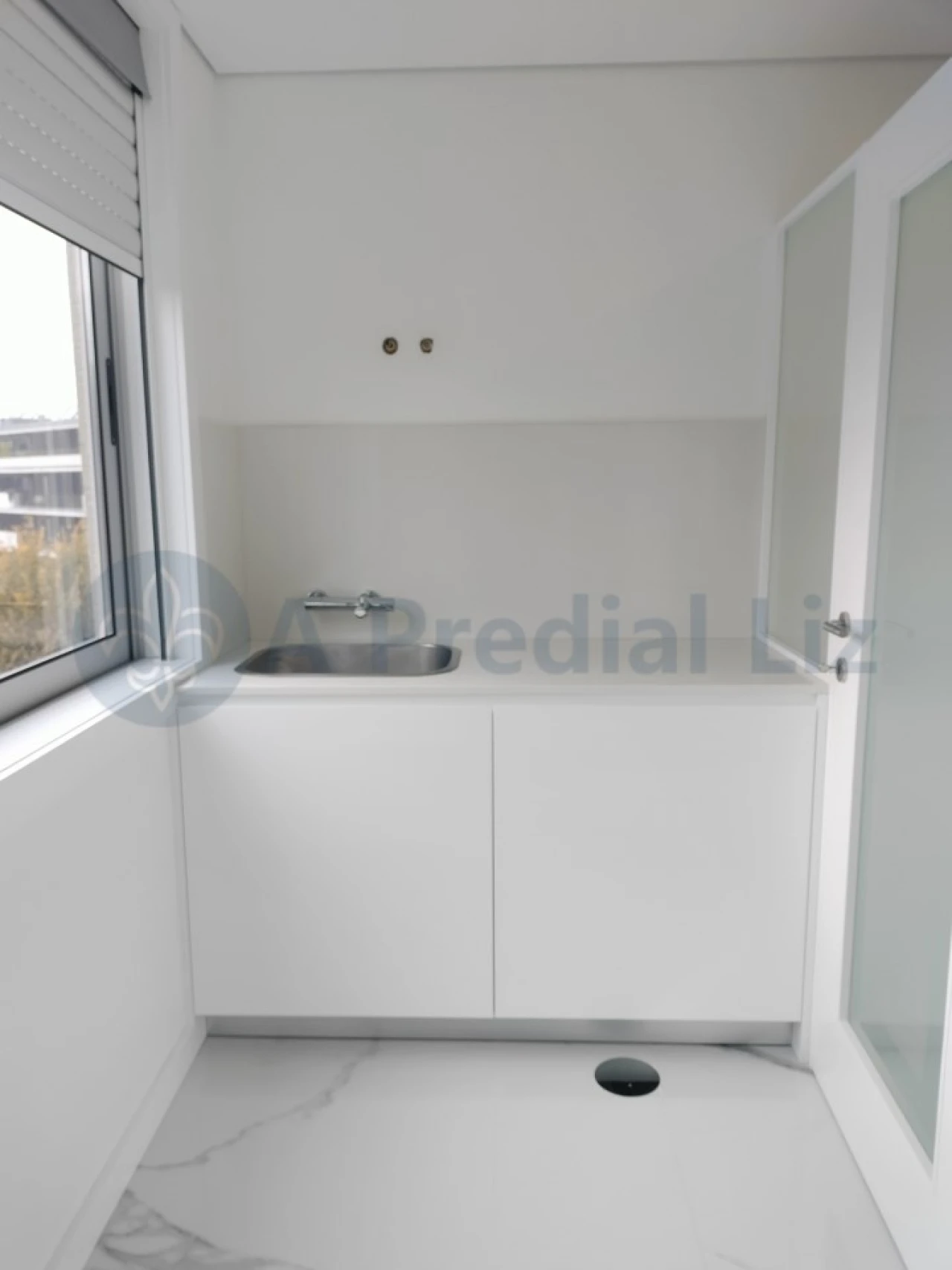 Apartamento T3 para Venda em Lordelo do Ouro e Massarelos Foto 13