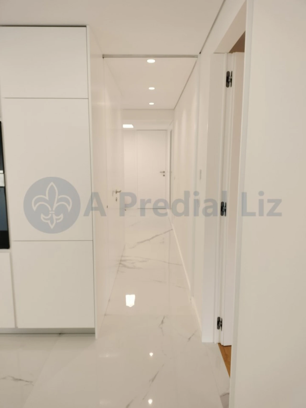 Apartamento T3 para Venda em Lordelo do Ouro e Massarelos Foto 17
