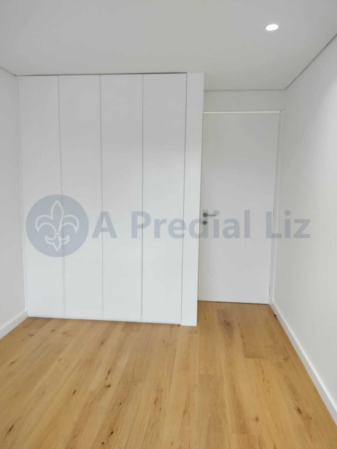 Apartamento T3 para Venda em Lordelo do Ouro e Massarelos Foto 27