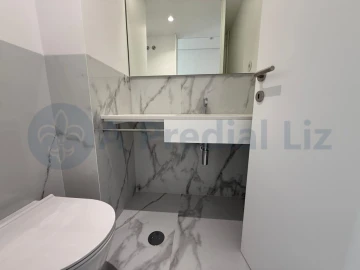 Apartamento T3 para Venda em Lordelo do Ouro e Massarelos